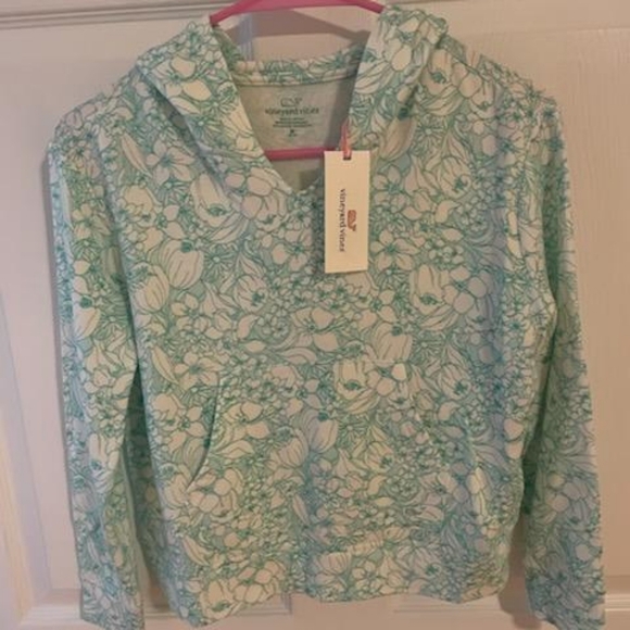 Vineyard Vines Other - Vineyard Vines Girls Sweatshirt - NWT